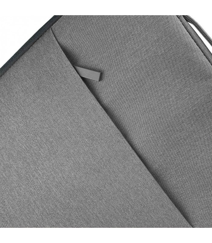 FORRO KLIP XTREME SQUAREPRO 15.6" SLV BOLSILLO FRONTAL CON CIERRE/ POLIÉSTER / KNS-420SV